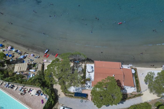Villa Acquamarina direttamente sulla spiaggia di Lacona all'Isola d'Elba